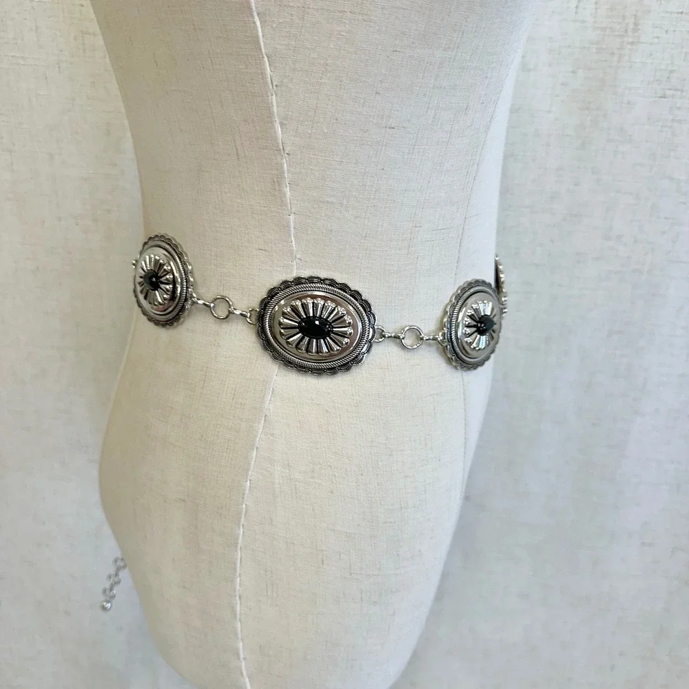 Silver Concho Chain Belt Black Faux Stone Western Boho Adjustable XS/Small‎